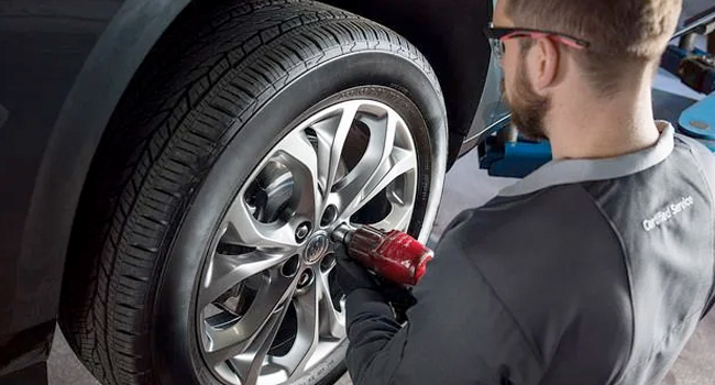 Oil Change & Tire Rotation Special Tire Rotation