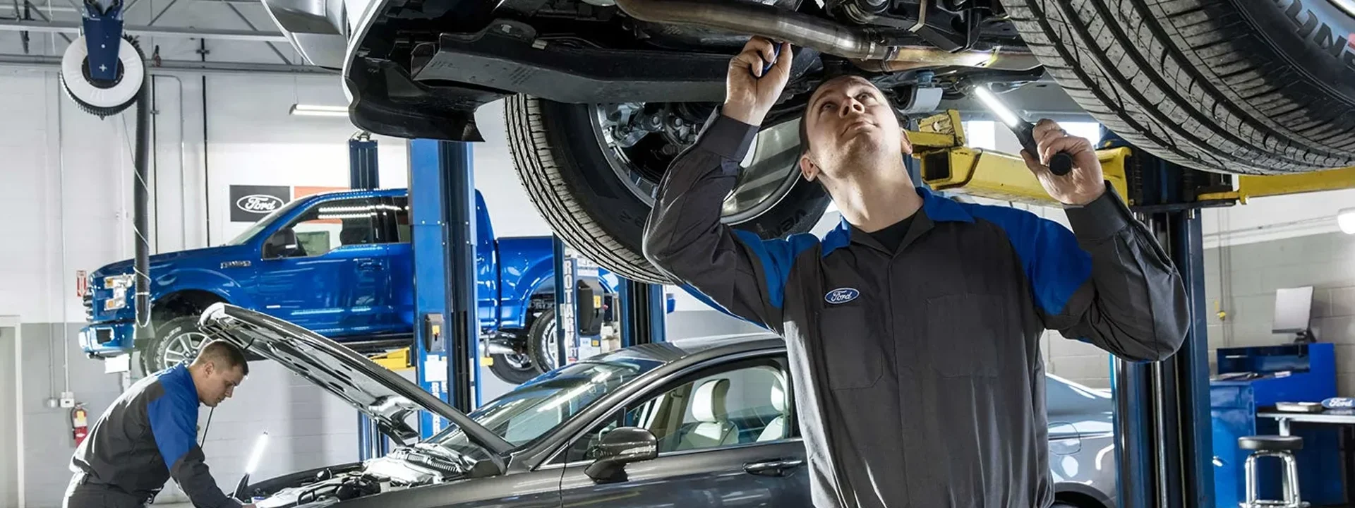 Ford Service Center